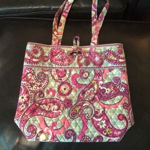 Vera Bradley tote bag